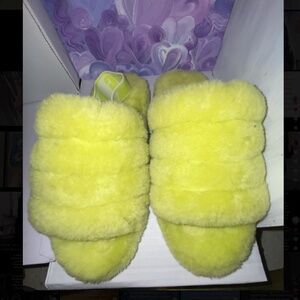 UGG Fluff Yeah Slide